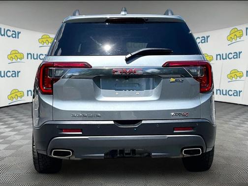 Silver 2023 GMC Acadia AT4