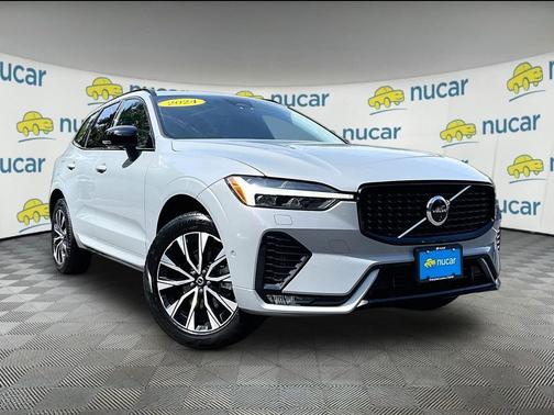 Gray 2024 Volvo XC60 B5 Plus Dark Theme