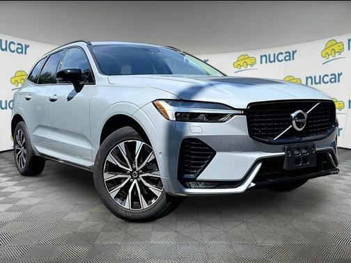 Gray 2024 Volvo XC60 B5 Plus Dark Theme