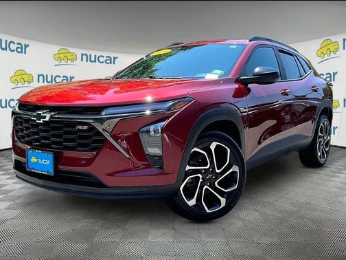 Red 2024 Chevrolet Trax 2RS