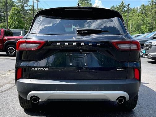 Black 2024 Ford Escape Active