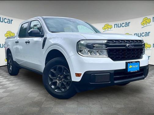 White 2024 Ford Maverick XLT