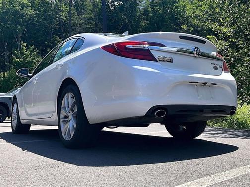 White 2016 Buick Regal Turbo