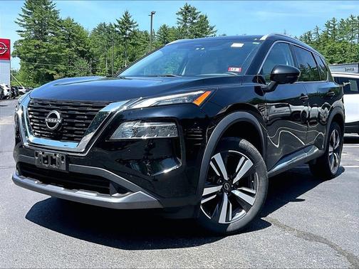 Black 2023 Nissan Rogue SL