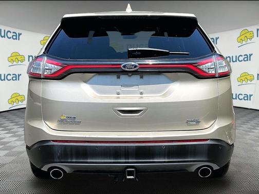 Gold 2018 Ford Edge SEL