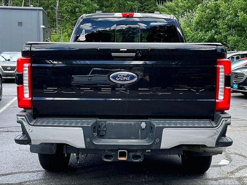 Black 2023 Ford F-250 Lariat