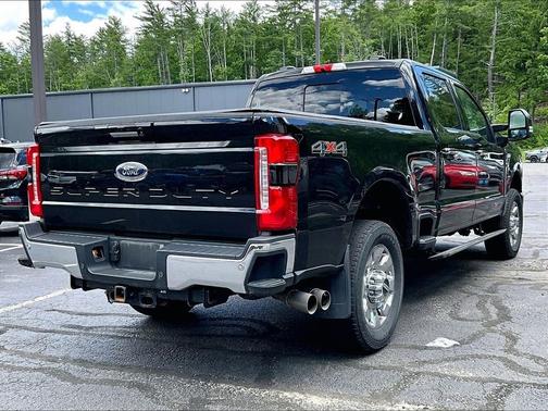Black 2023 Ford F-250 Lariat