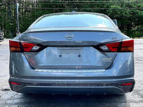 Gray 2023 Nissan Altima 2.5 SV