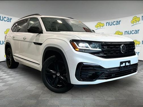 White 2023 Volkswagen Atlas 3.6L V6 SEL R-Line