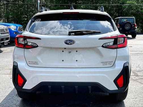 White 2024 Subaru Crosstrek Premium