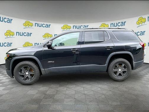 Black 2023 GMC Acadia AT4