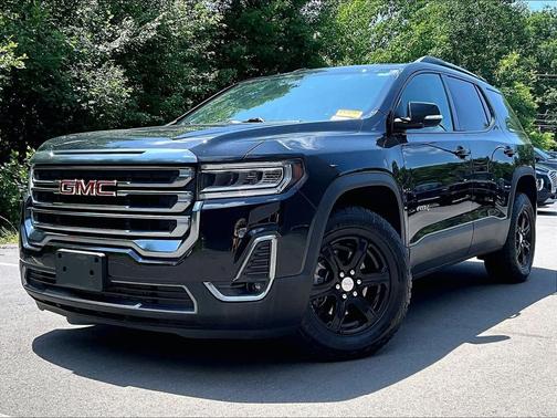 Black 2023 GMC Acadia AT4