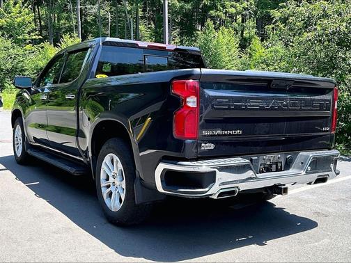 Gray 2022 Chevrolet Silverado 1500 LTZ