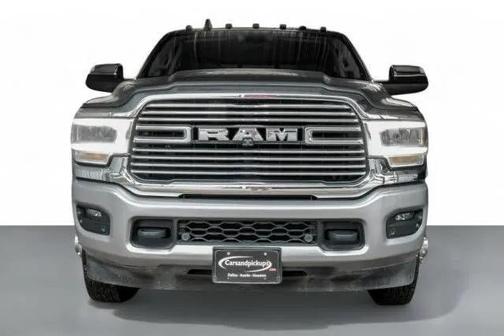 2020 RAM 3500 Laramie Crew Cab 4x4 8' Box