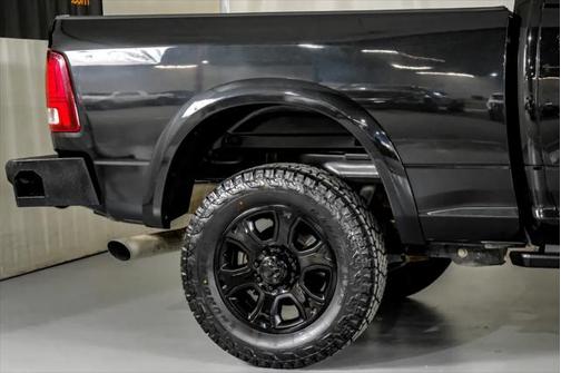 2018 RAM 2500 Laramie Crew Cab 4x4 6'4' Box