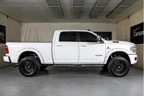 2023 RAM 2500 Laramie Crew Cab 4x4 6'4' Box