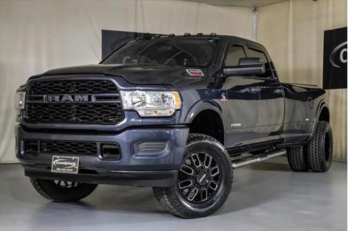 2021 RAM 3500 Tradesman Crew Cab 4x4 8' Box