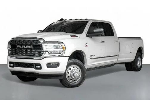 2022 RAM 3500 Limited Crew Cab 4x4 8' Box