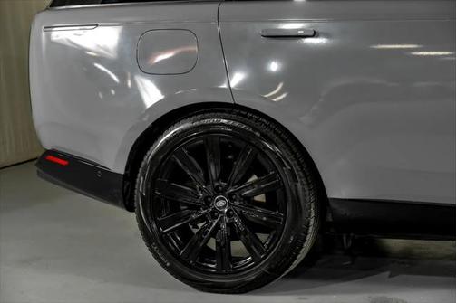 2023 Land Rover Range Rover P400 SE