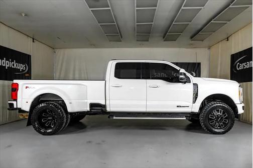 2023 Ford F-350 Lariat