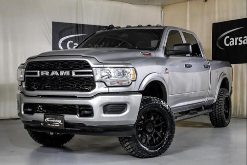 2022 RAM 2500 Tradesman Crew Cab 4x4 6'4' Box