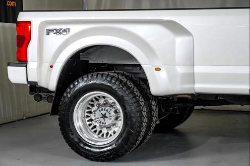 2017 Ford F-350 Lariat