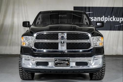 2019 RAM 1500 SLT