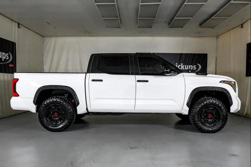 2022 Toyota Tundra Hybrid TRD Pro
