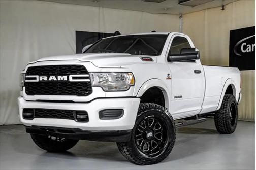 2022 RAM 3500 Tradesman Regular Cab 4x4 8' Box