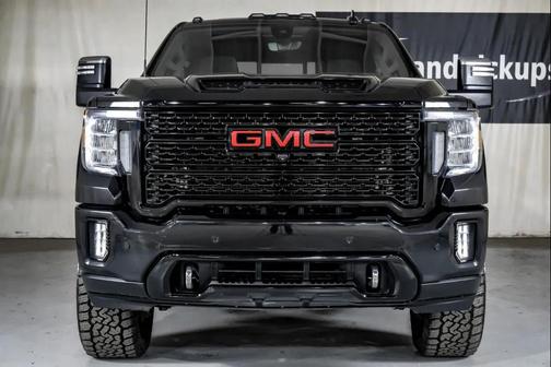 2023 GMC Sierra 3500 Denali