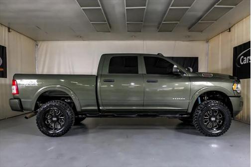 2021 RAM 2500 Tradesman Crew Cab 4x4 6'4' Box