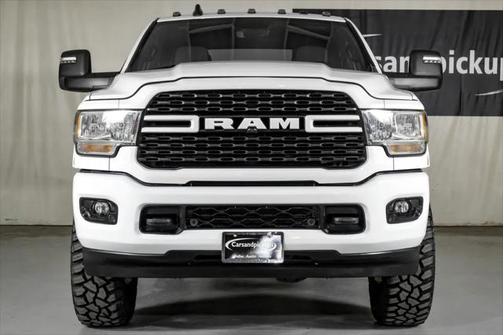 2023 RAM 3500 Big Horn Crew Cab 4x4 8' Box