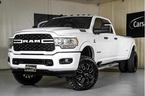 2023 RAM 3500 Big Horn Crew Cab 4x4 8' Box