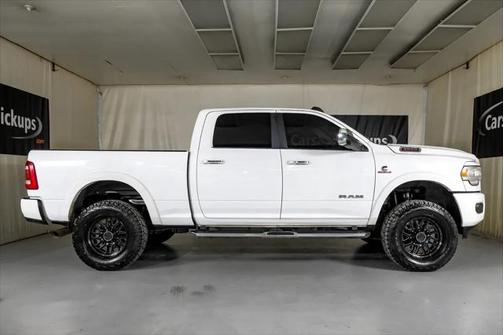 2022 RAM 2500 Laramie Crew Cab 4x4 6'4' Box