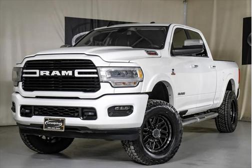 2022 RAM 2500 Laramie Crew Cab 4x4 6'4' Box
