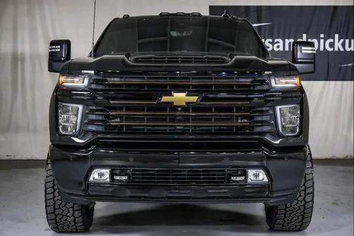 2022 Chevrolet Silverado 3500 High Country