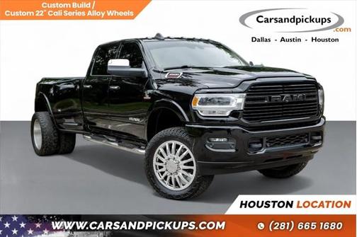 2019 RAM 3500 Laramie Crew Cab 4x4 8' Box