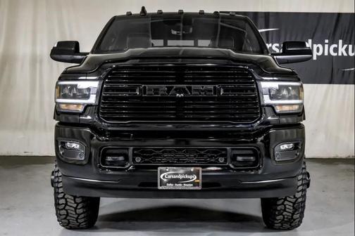 2021 RAM 3500 Laramie Crew Cab 4x4 8' Box