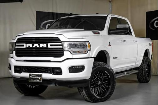 2022 RAM 2500 Laramie Crew Cab 4x4 6'4' Box