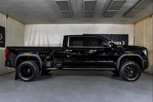2024 GMC Sierra 3500 Denali