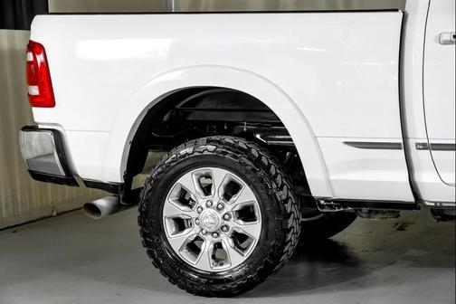 2022 RAM 2500 Limited Crew Cab 4x4 6'4' Box