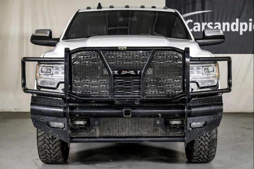 2022 RAM 2500 Limited Crew Cab 4x4 6'4' Box