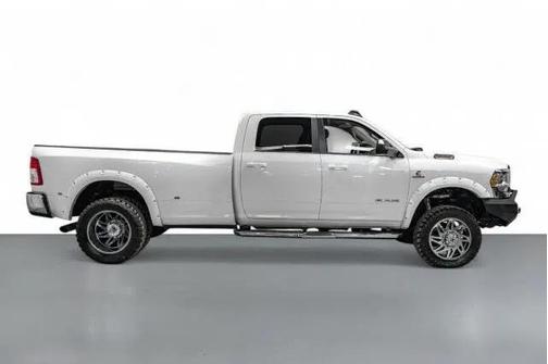 2022 RAM 3500 Big Horn Crew Cab 4x4 8' Box