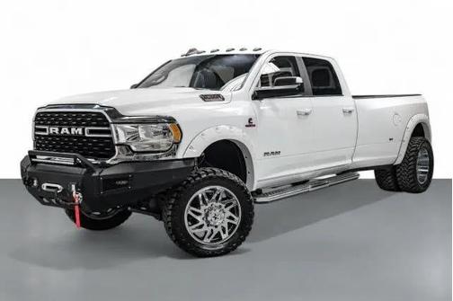 2022 RAM 3500 Big Horn Crew Cab 4x4 8' Box