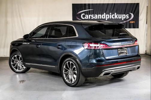 2022 Lincoln Nautilus Reserve