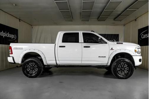 2019 RAM 2500 Tradesman Crew Cab 4x4 6'4' Box