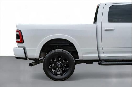 2020 RAM 2500 Laramie Crew Cab 4X4 6'4' Box