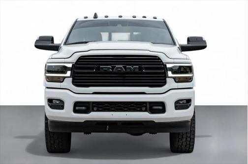 2020 RAM 2500 Laramie Crew Cab 4X4 6'4' Box