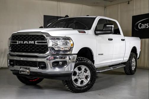 2023 RAM 2500 Big Horn Crew Cab 4x4 6'4' Box