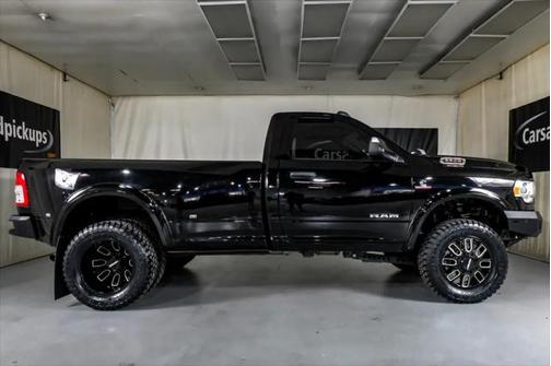2022 RAM 3500 Tradesman Regular Cab 4x4 8' Box